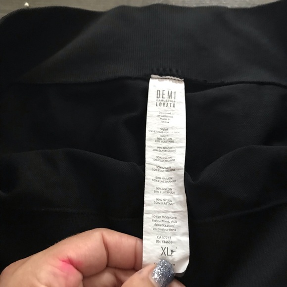 💕Fabletics bundle 💕 - Picture 5 of 5